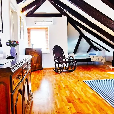 Pirja Apartment *