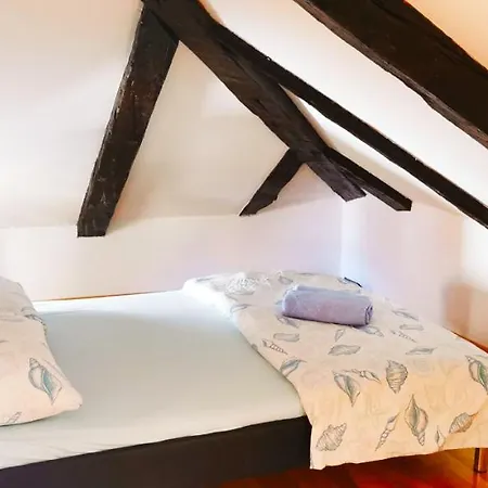 Pirja Apartment